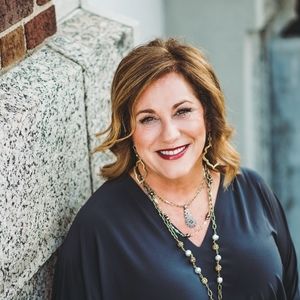 Meet your Posher, Gina